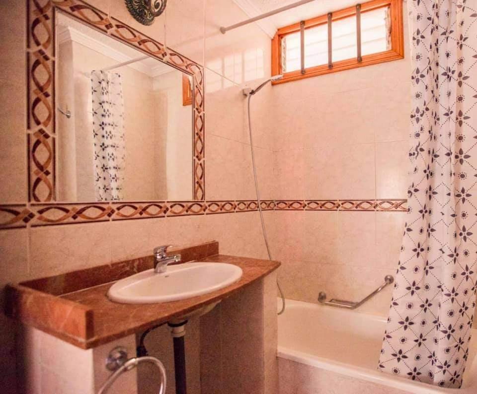 Apartment Avenida Puig Arona  Dış mekan fotoğraf